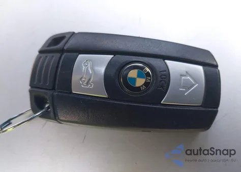 2015 BMW X1 Sdrive28I z USA, uszkodzony, nr VIN WBAVM1C51FV315941